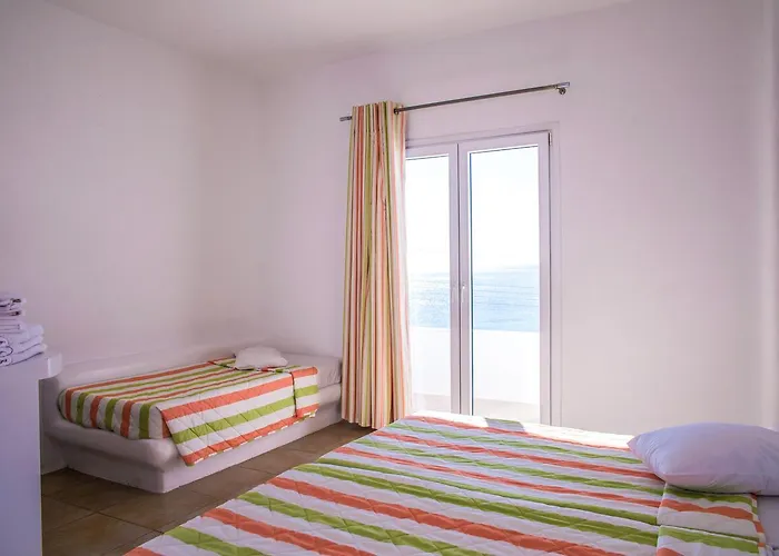 Paradise 2* Paradise Beach (Mykonos)