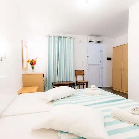 Hotell Paradise 2*