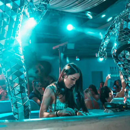 Paradise Paradise Beach (Mykonos)