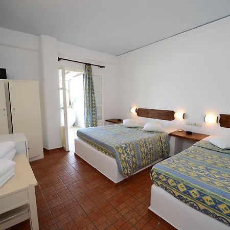 Paradise Hotell