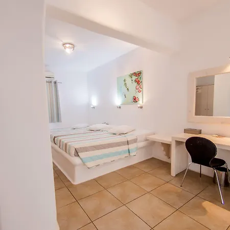 Paradise Hotell 2*