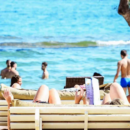 Paradise (adults Only) 2*