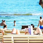 Paradise 2*